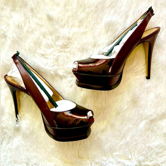 bebe Shoes - ✨NWT✨Bebe✨Sexy Zahara Brown Leather/Patent Platform Pumps - Size 7